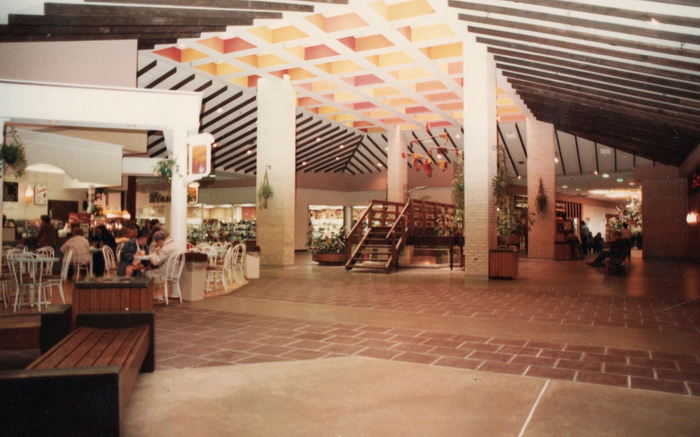 Marquette Mall - From Marquette Mall Memories Facebook (newer photo)